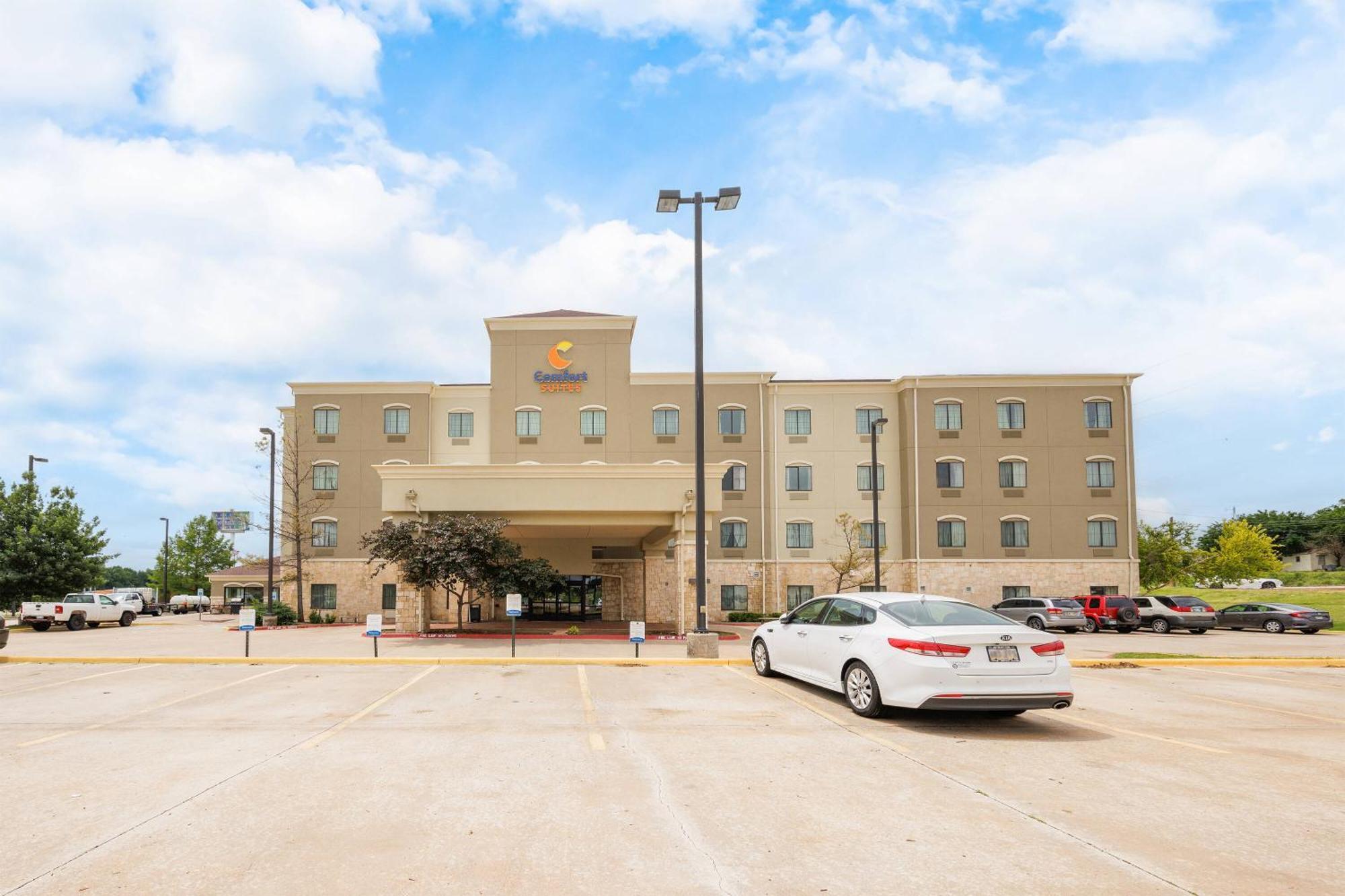 Comfort Suites Lawton Near Fort Sill Eksteriør billede